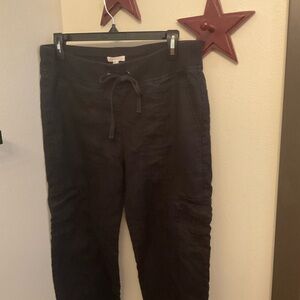 Eileen Fisher black linen cropped cargo pants. Good used condition. Size: Small